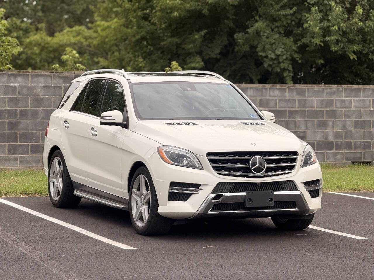 Used 2014 Mercedes-Benz ML 550 4MATIC image 2