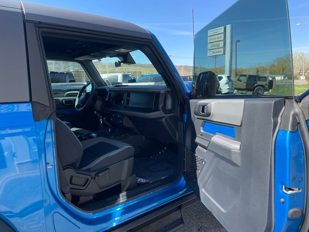 Used 2023 Ford Bronco 2-Door AWD/4WD image 16