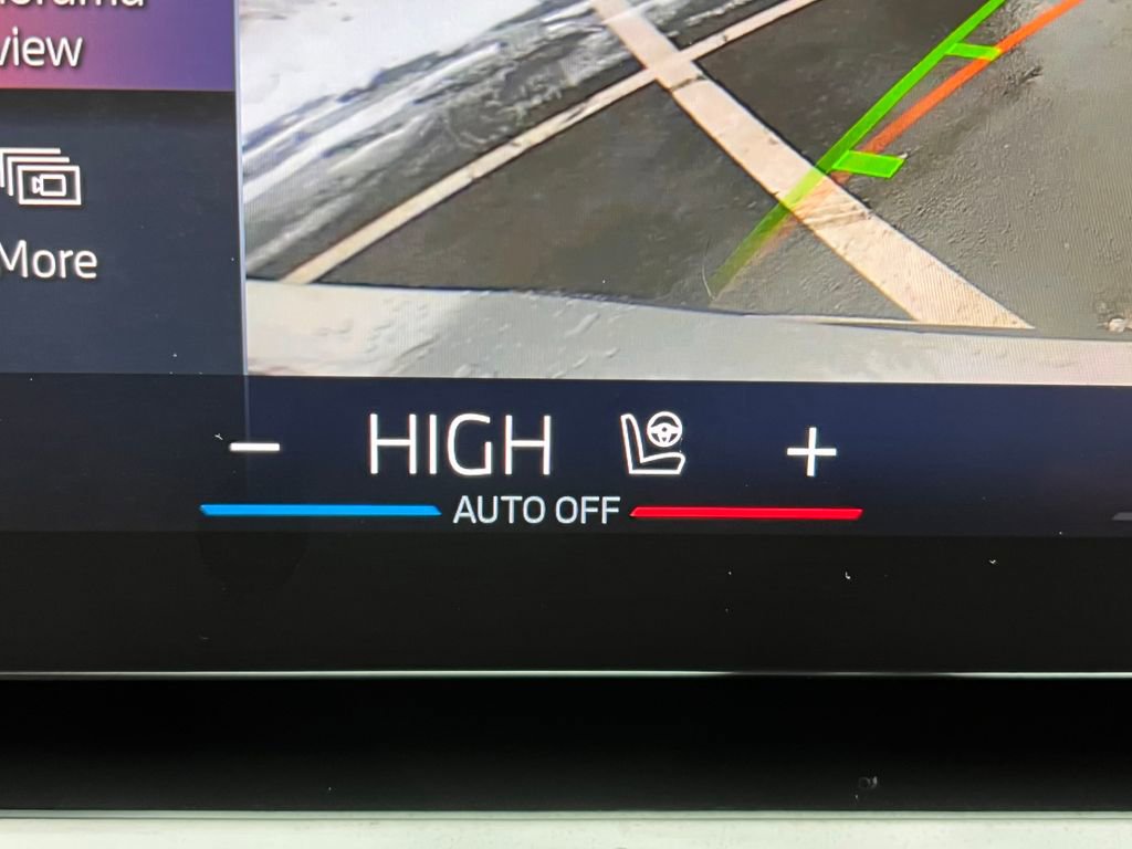 Used 2024 BMW 530i xDrive w/ Premium Package image 29