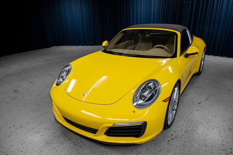 Used 2017 Porsche 911 Targa 4S image 8