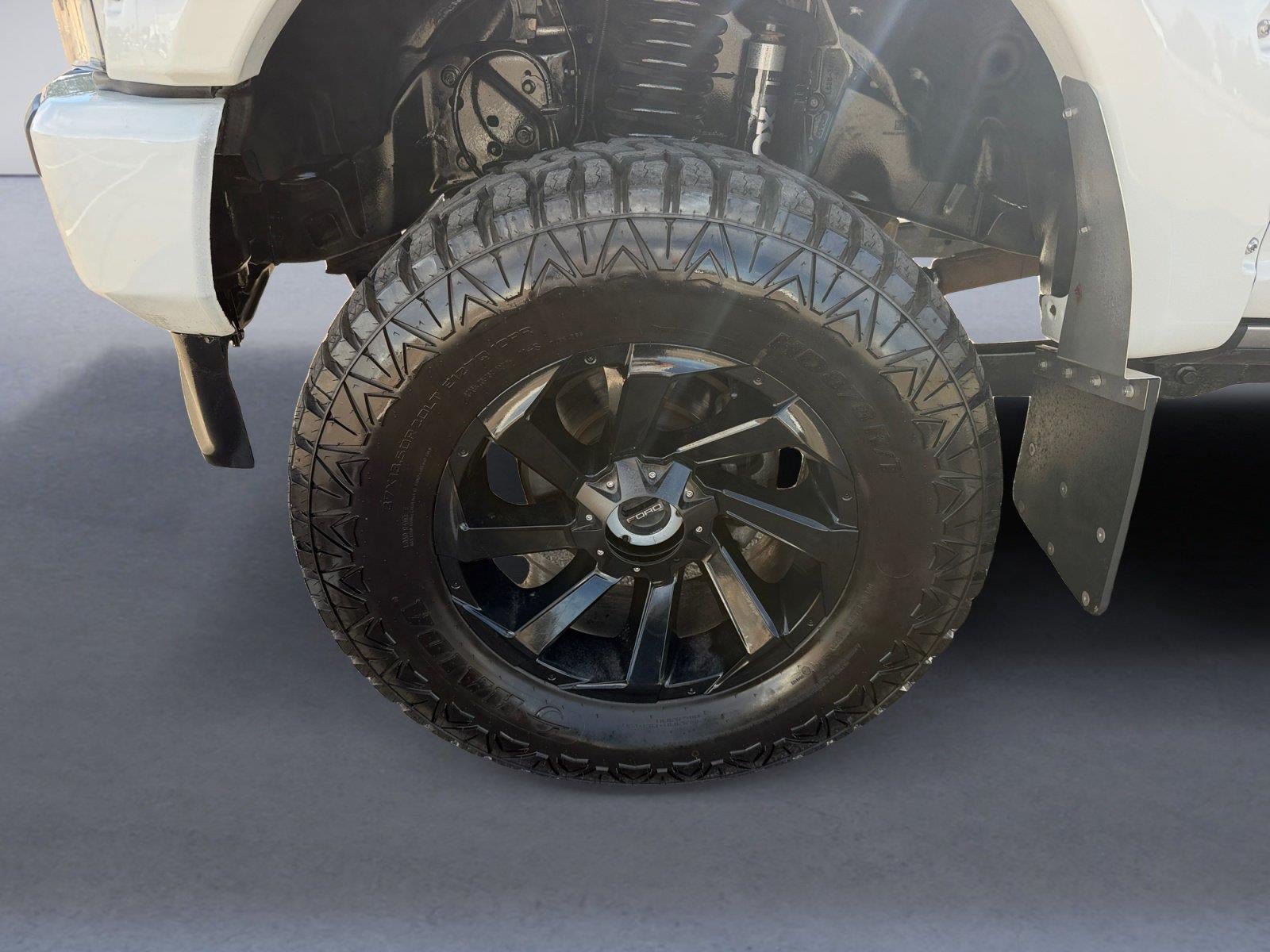 Used 2022 Ford F350 Limited w/ FX4 Off-Road Package AWD/4WD image 14