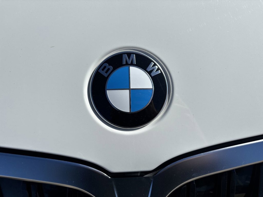 Used 2026 BMW 330i xDrive Sedan AWD/4WD image 37