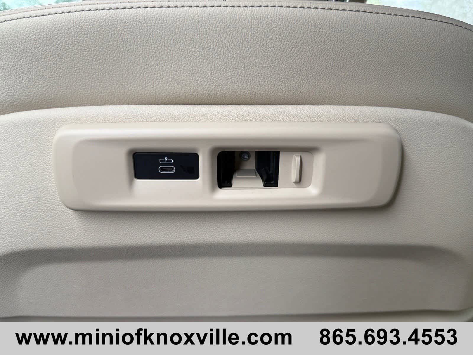 Used 2022 BMW X5 sDrive40i w/ Luxury Seating Package image 33