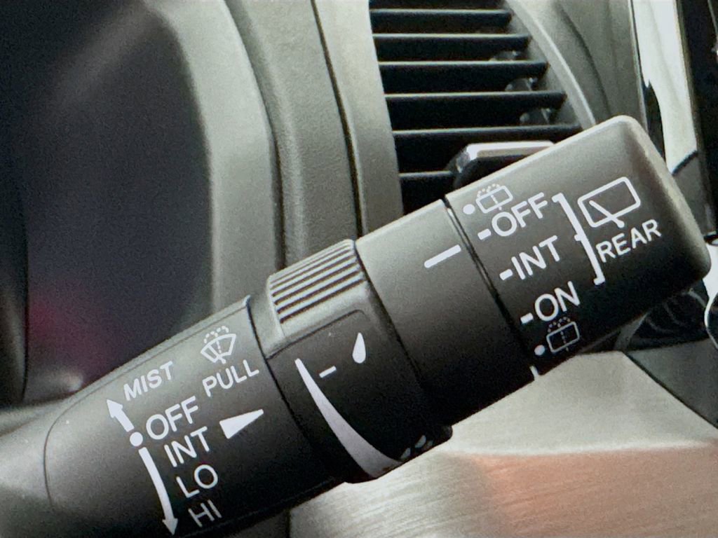 Used 2026 Honda Odyssey Touring image 16