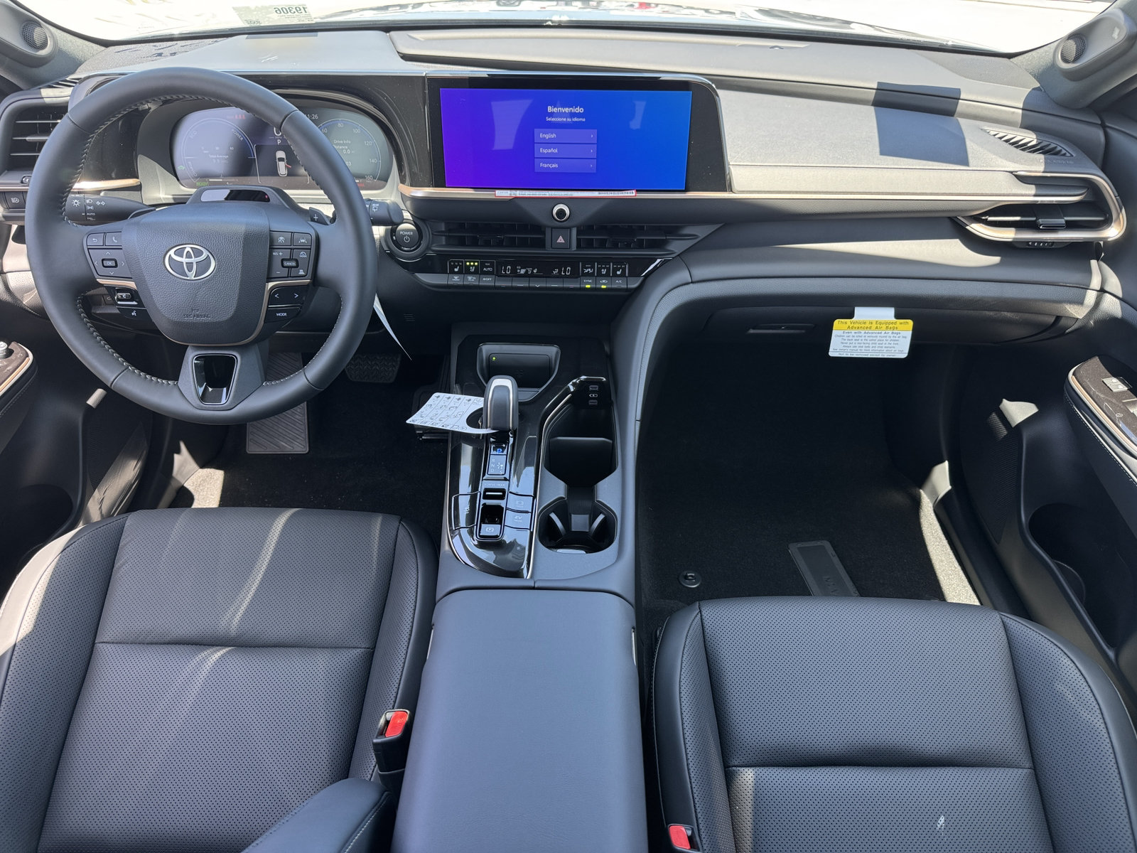 New 2026 Toyota Crown Signia AWD/4WD image 4