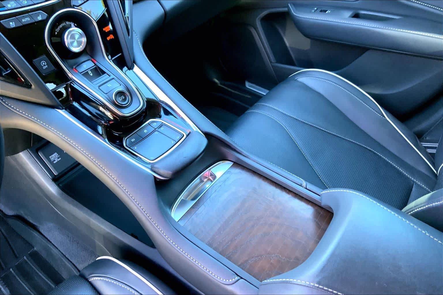 Used 2019 Acura RDX w/ Advance Package FWD image 16