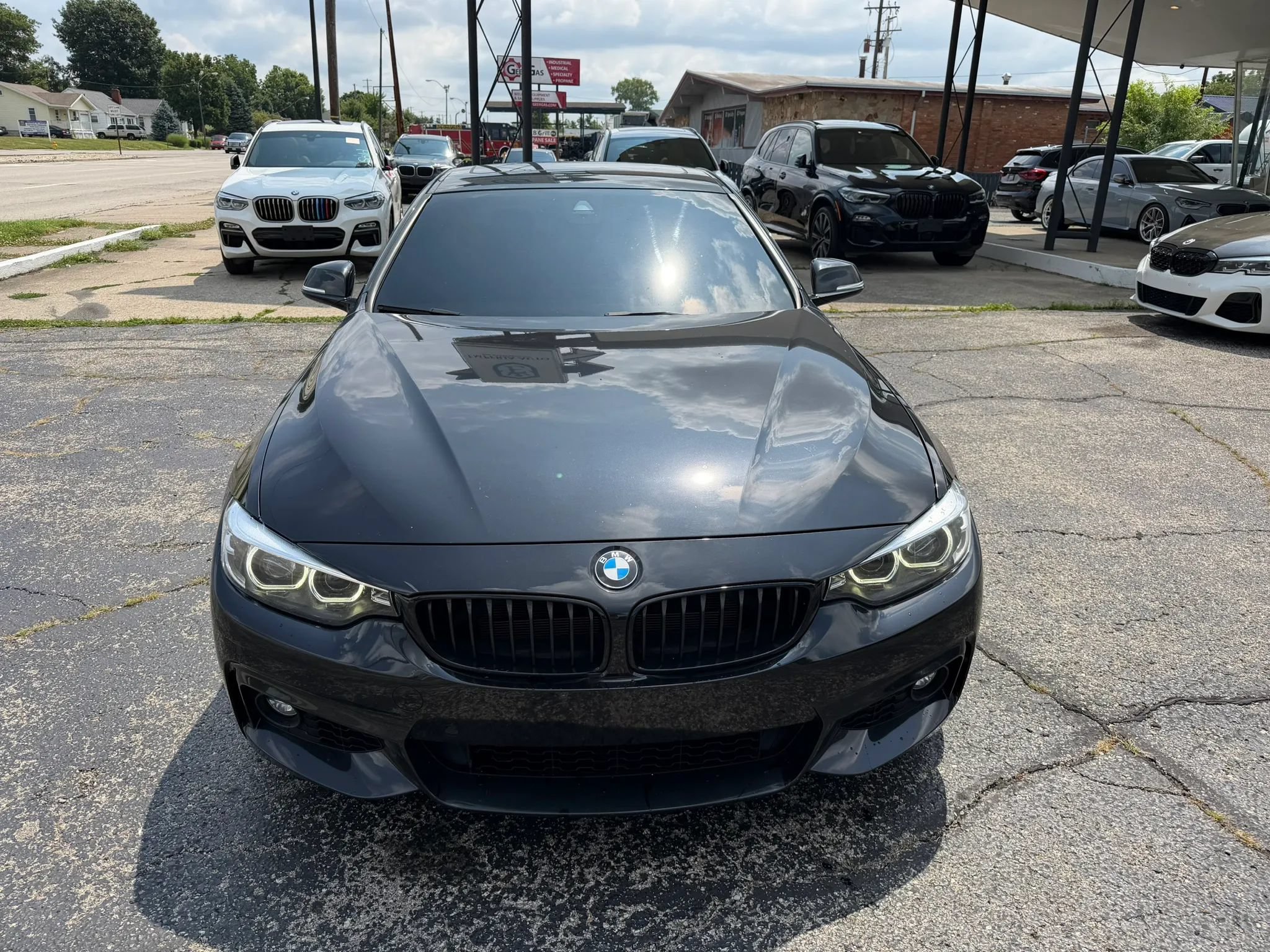 Used 2020 BMW 440i xDrive Coupe w/ M Sport Package AWD/4WD image 11