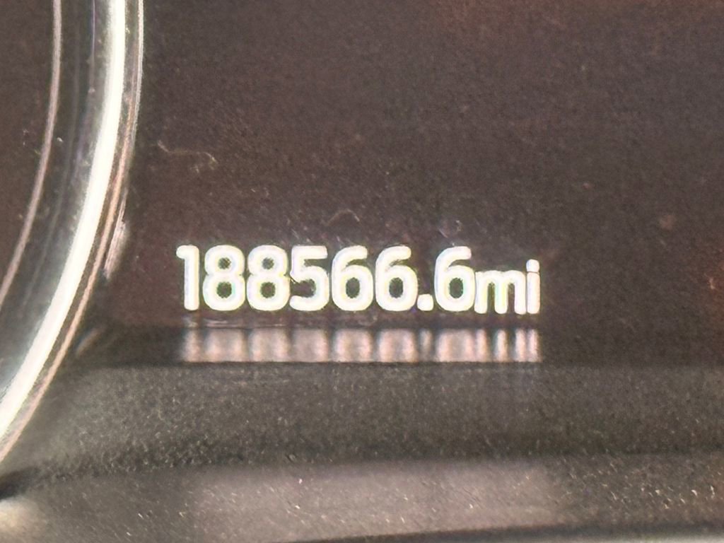 Used 2021 Ford F350 Lariat w/ Lariat Value Package image 23