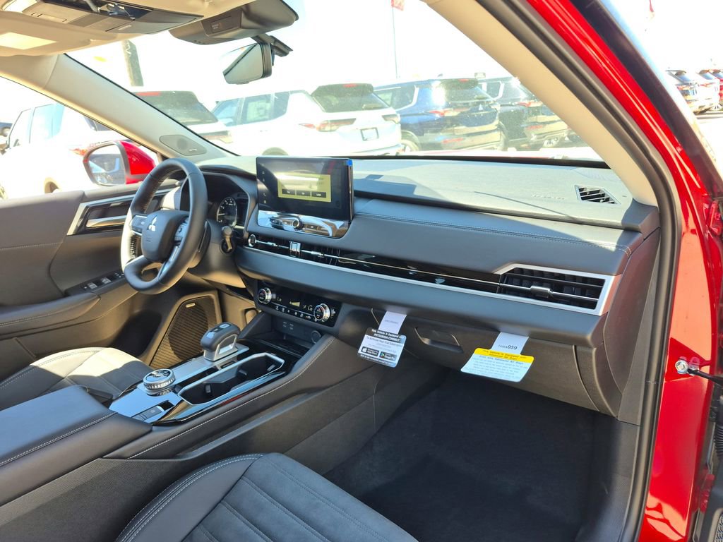 New 2026 Mitsubishi Outlander SE image 22