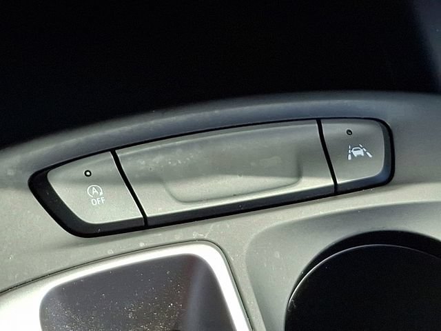 Used 2024 Chevrolet Trax LS FWD image 17