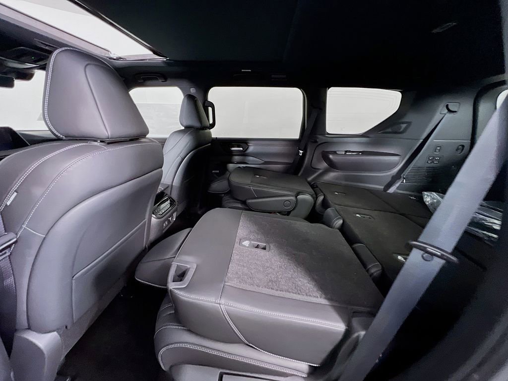 New 2026 Nissan Armada PRO-4X image 24