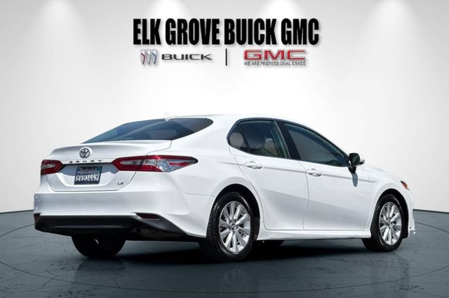 Used 2019 Toyota Camry LE FWD image 4