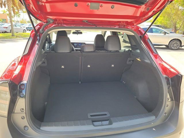 Certified 2026 Nissan Kicks SR FWD image 15