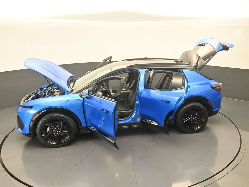 Used 2026 Chevrolet Equinox EV RS FWD image 69