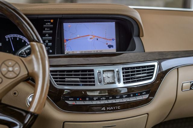 Used 2012 Mercedes-Benz S 350 BlueTEC 4MATIC w/ Premium 2 Pkg image 31