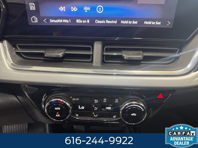 Used 2024 Chevrolet Trax LT w/ Driver Confidence Package FWD image 3