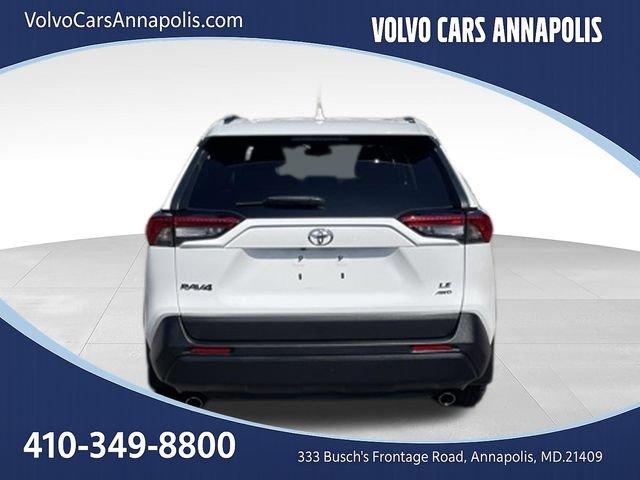 Used 2021 Toyota RAV4 LE AWD/4WD image 6