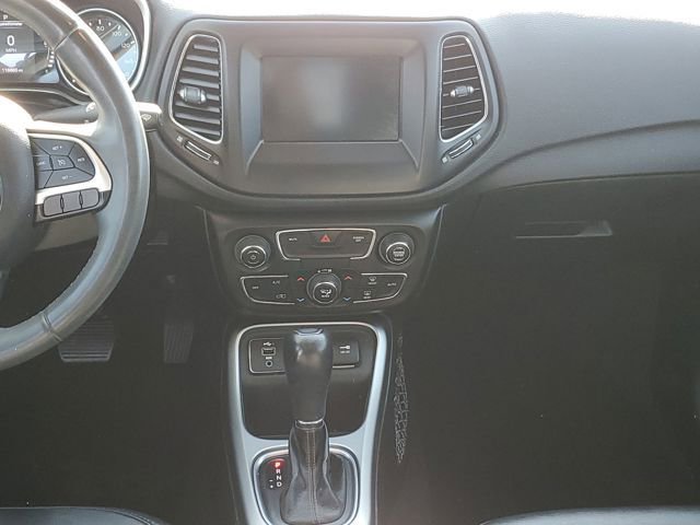 Used 2021 Jeep Compass Latitude FWD image 24