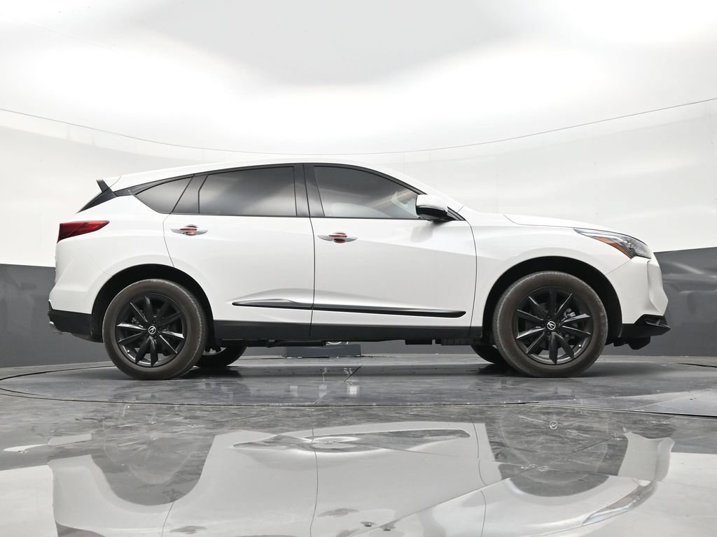 Used 2025 Acura RDX SH-AWD image 25
