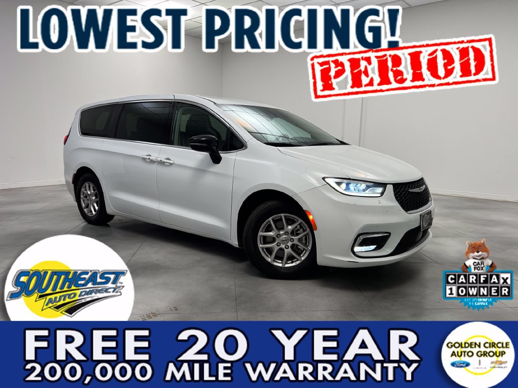Used 2024 Chrysler Pacifica Touring-L