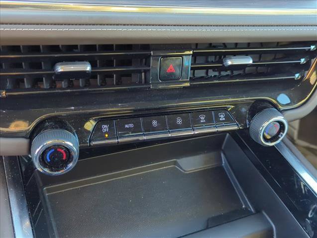 Used 2025 Chevrolet Suburban LS AWD/4WD image 20