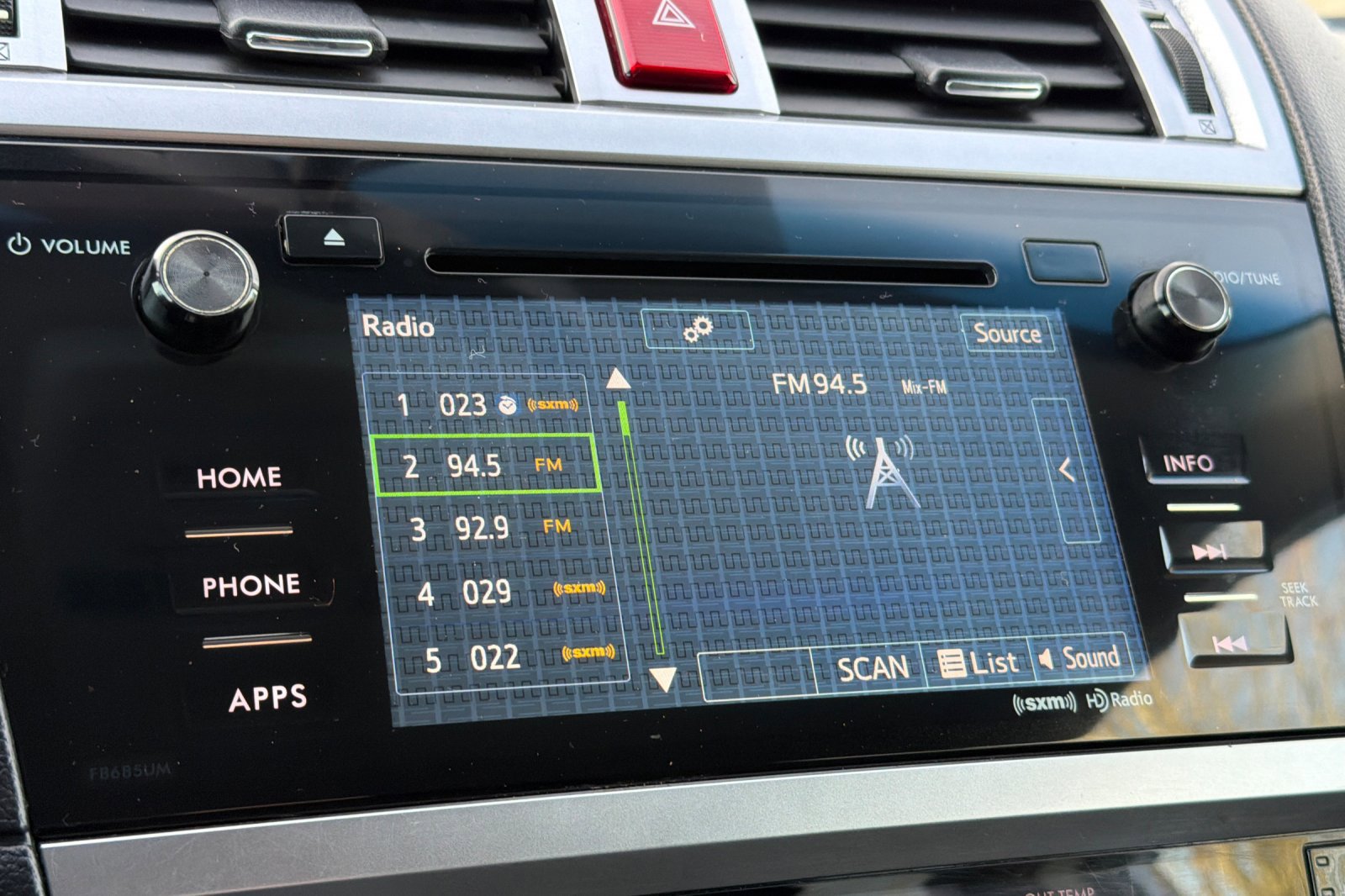 Used 2016 Subaru Outback 2.5i Premium w/ Popular Package #2 image 18