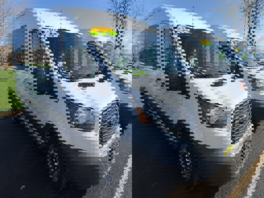 Used 2017 Ford Transit 150 XL image 28