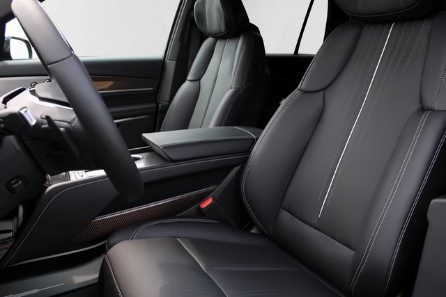 New 2026 Cadillac Vistiq Luxury image 11