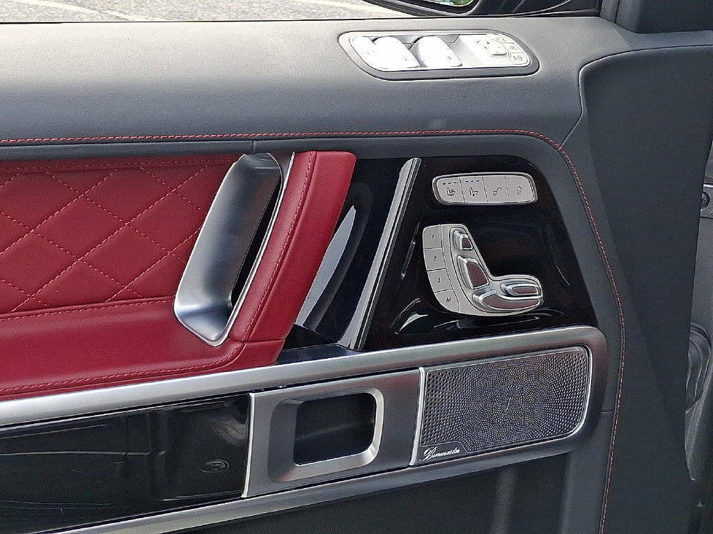 Used 2024 Mercedes-Benz G 550 image 13