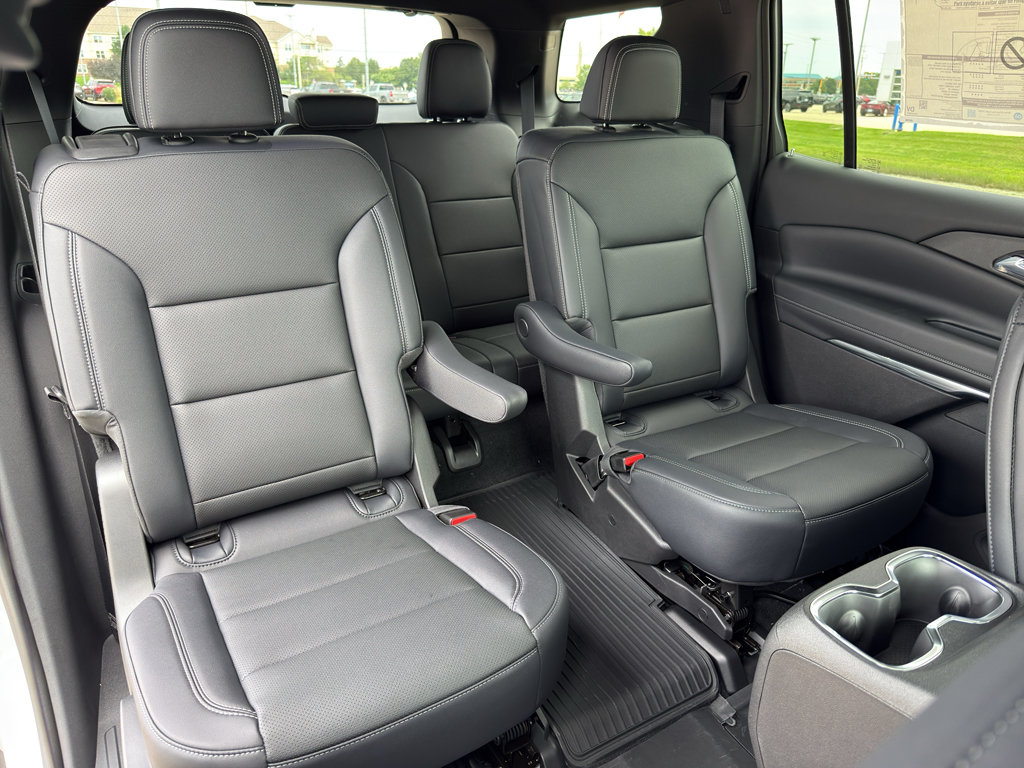 New 2026 Chevrolet Traverse LT w/ Driver Confidence Package FWD image 42