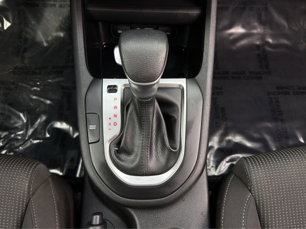 Used 2020 Kia Forte LXS FWD image 19