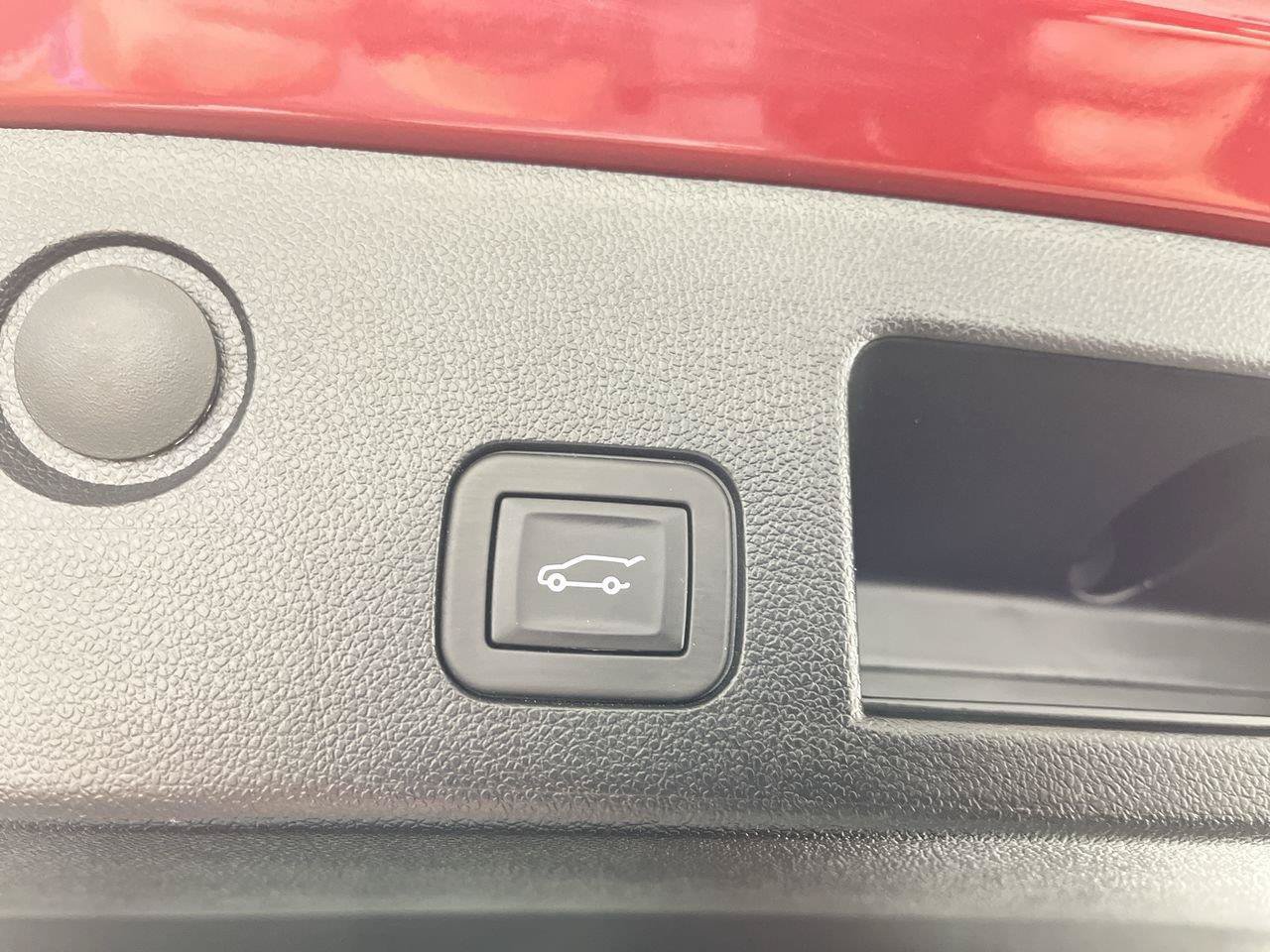 Certified 2025 Chevrolet Equinox LT w/ Convenience Package II AWD/4WD image 33