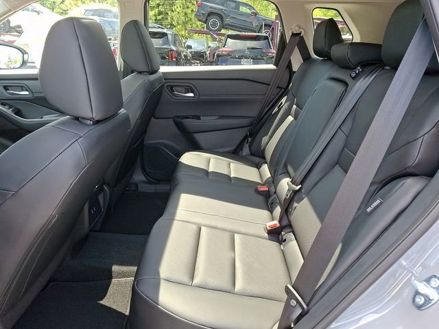 New 2026 Nissan Rogue SV FWD image 9
