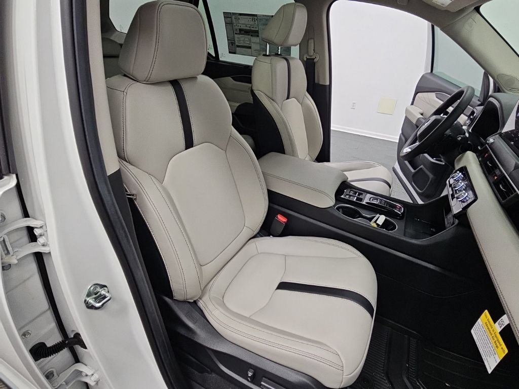 New 2026 Honda Pilot Touring image 42