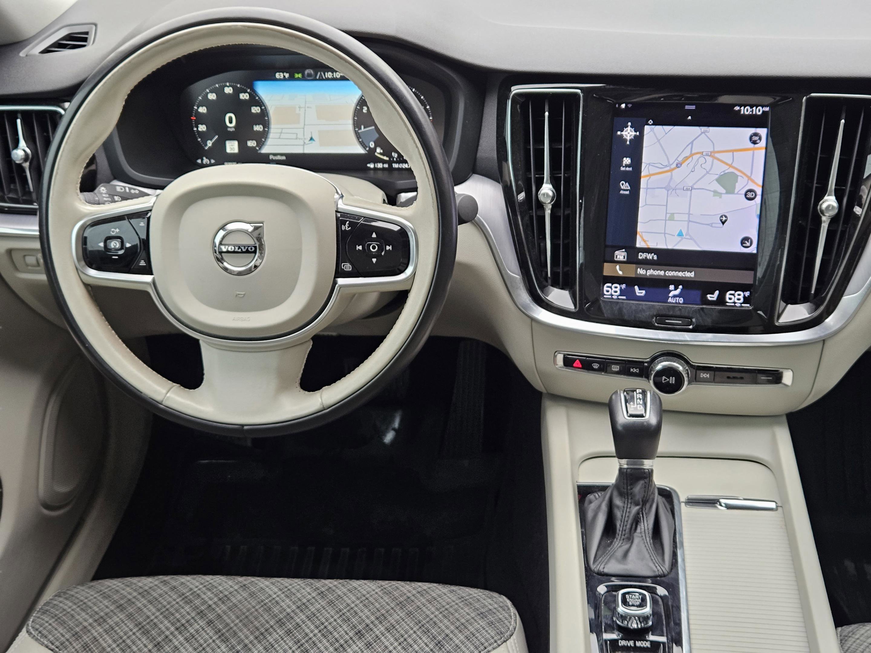 Used 2021 Volvo S60 T5 Momentum w/ Premium Package image 23