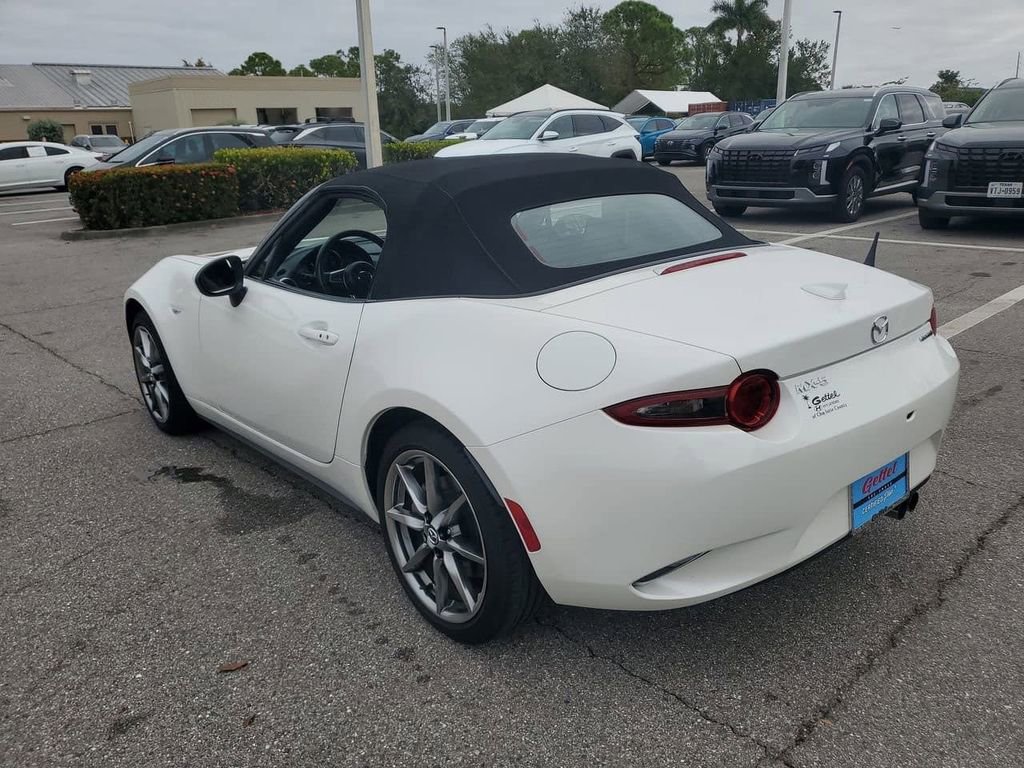 Used 2023 MAZDA MX-5 Miata Grand Touring image 13