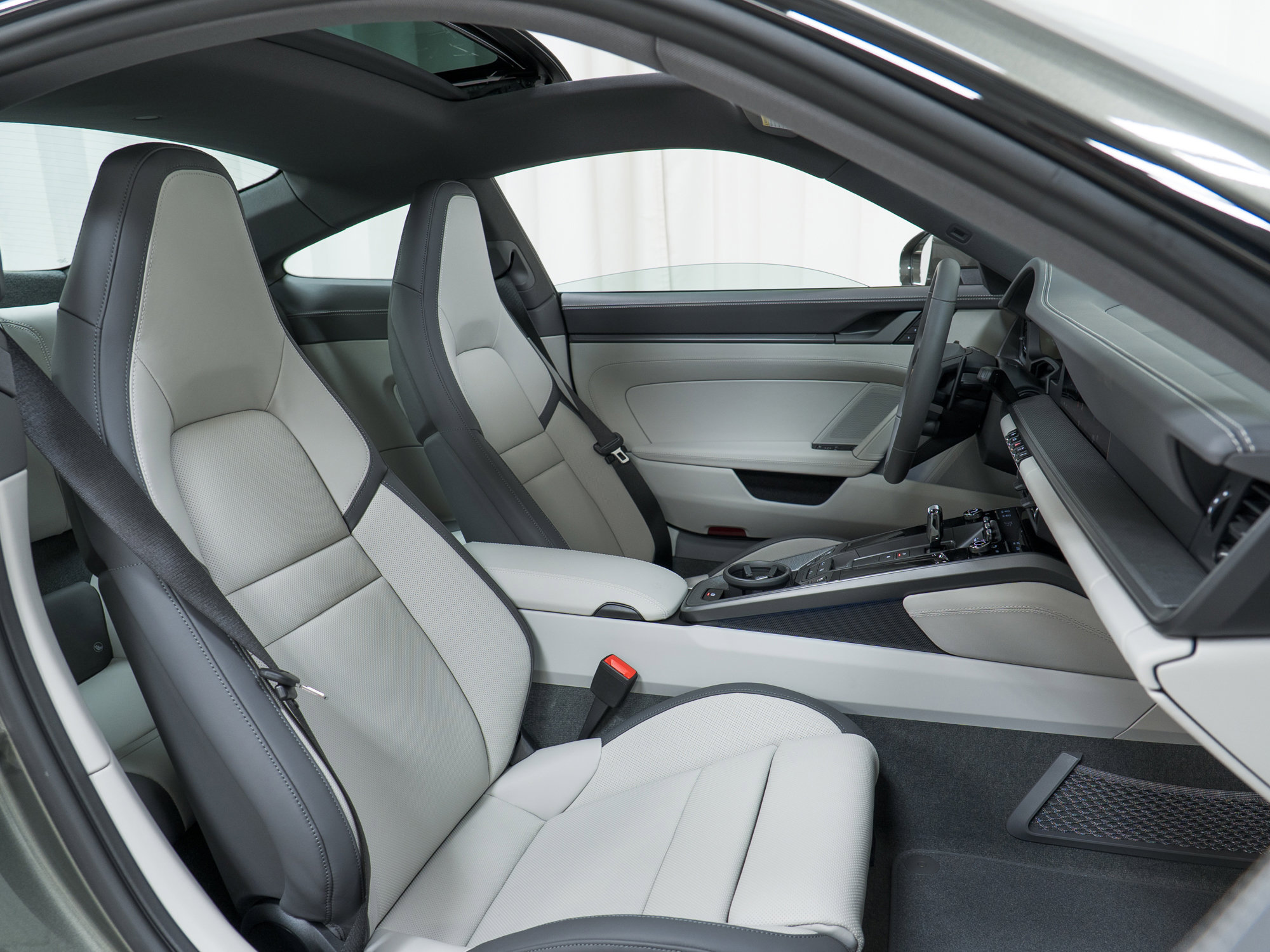 New 2026 Porsche 911 Carrera 4S image 28