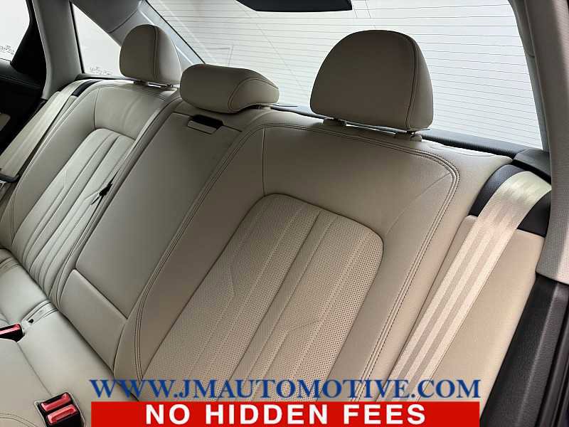 Used 2021 Audi A6 Premium Plus w/ Premium Plus Package image 16