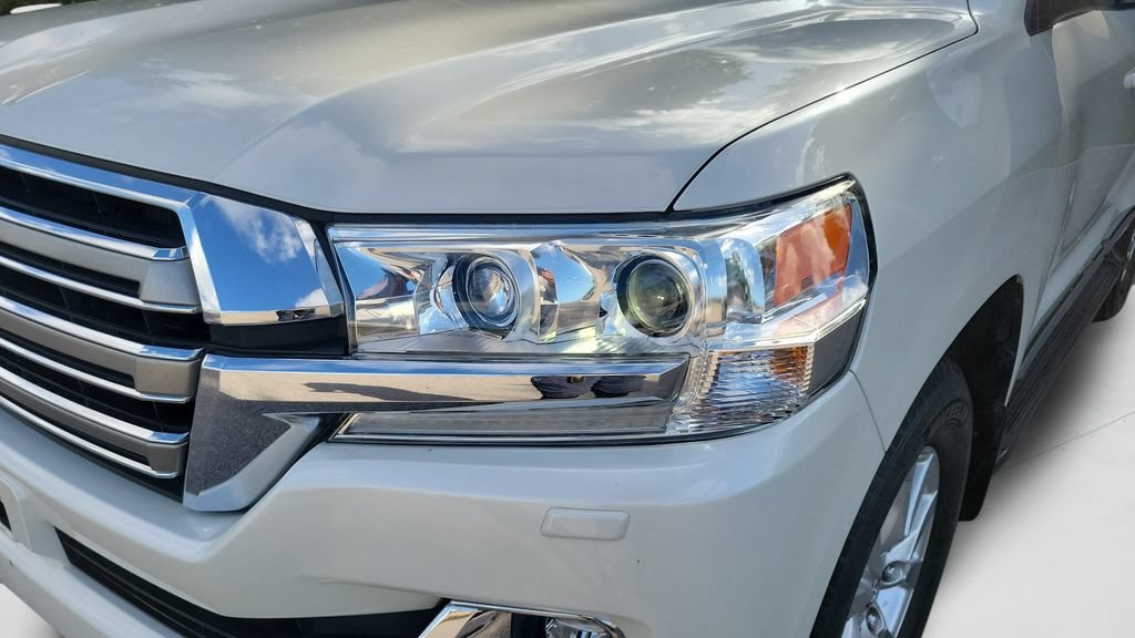 Certified 2021 Toyota Land Cruiser AWD/4WD image 27