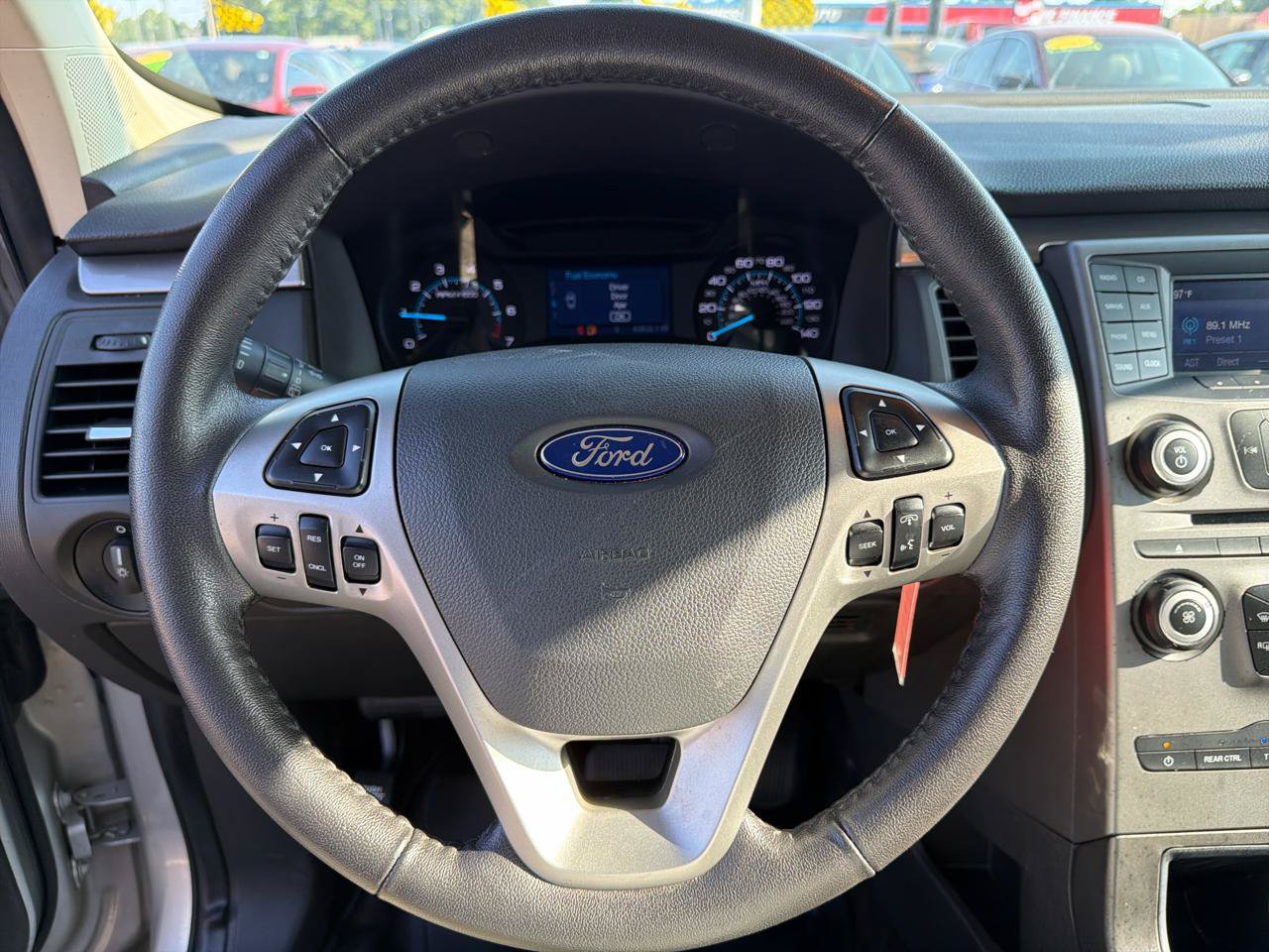 Used 2017 Ford Flex SE FWD image 10