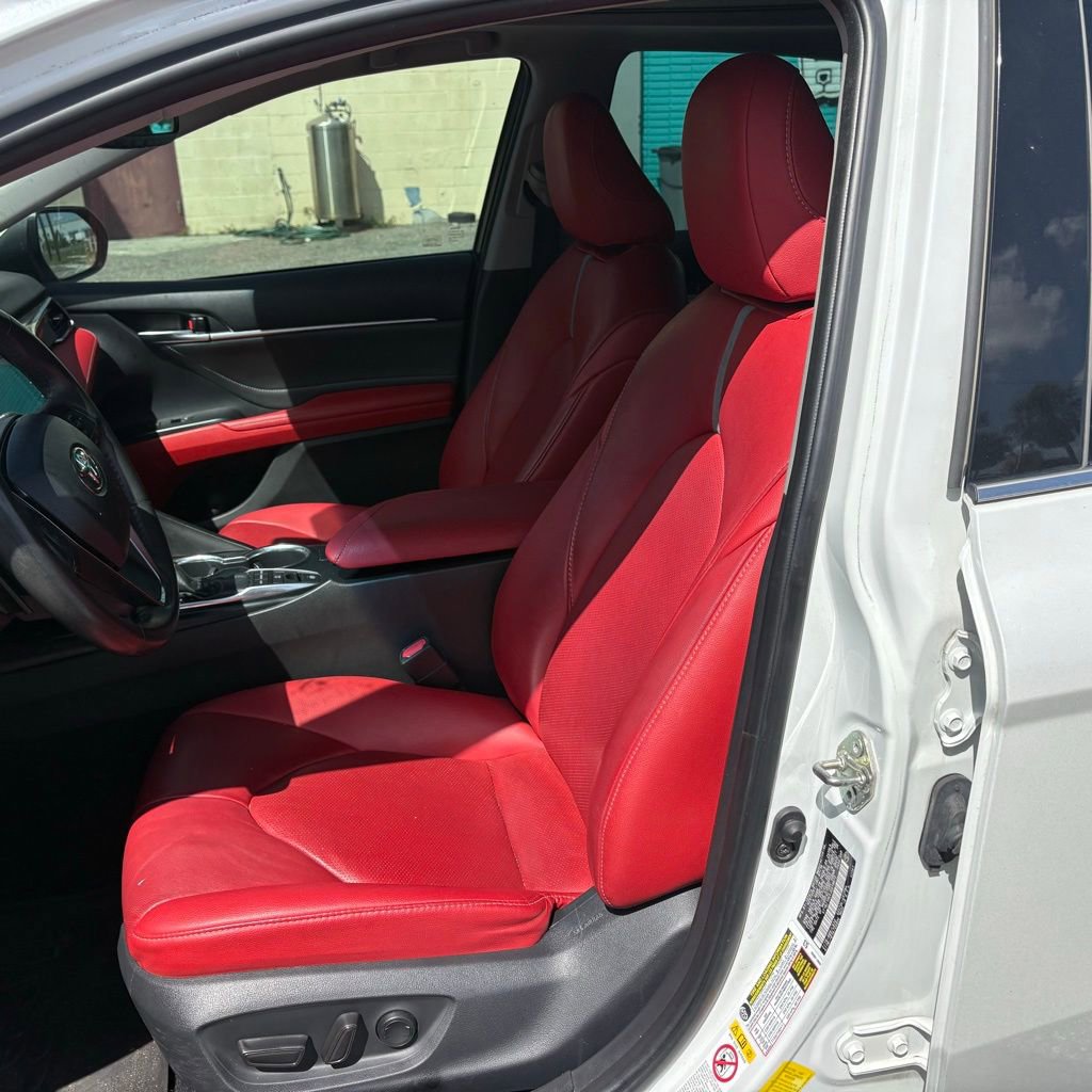 Used 2018 Toyota Camry XSE w/ Driver Assist Package image 9