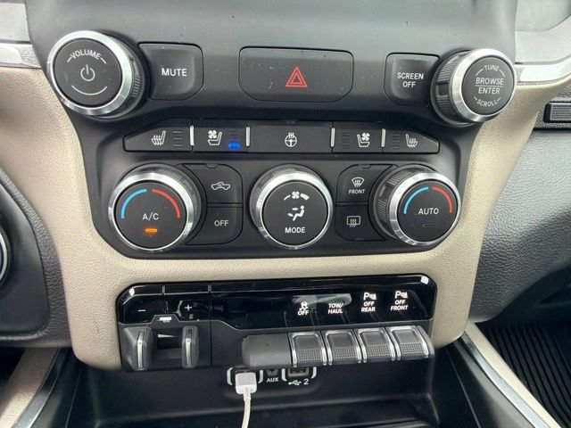 Used 2020 RAM 1500 Laramie AWD/4WD image 13