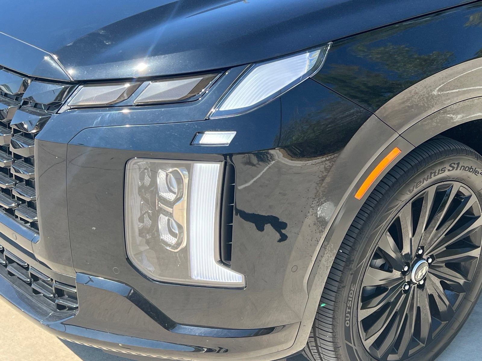 Used 2025 Hyundai Palisade Calligraphy AWD/4WD image 4