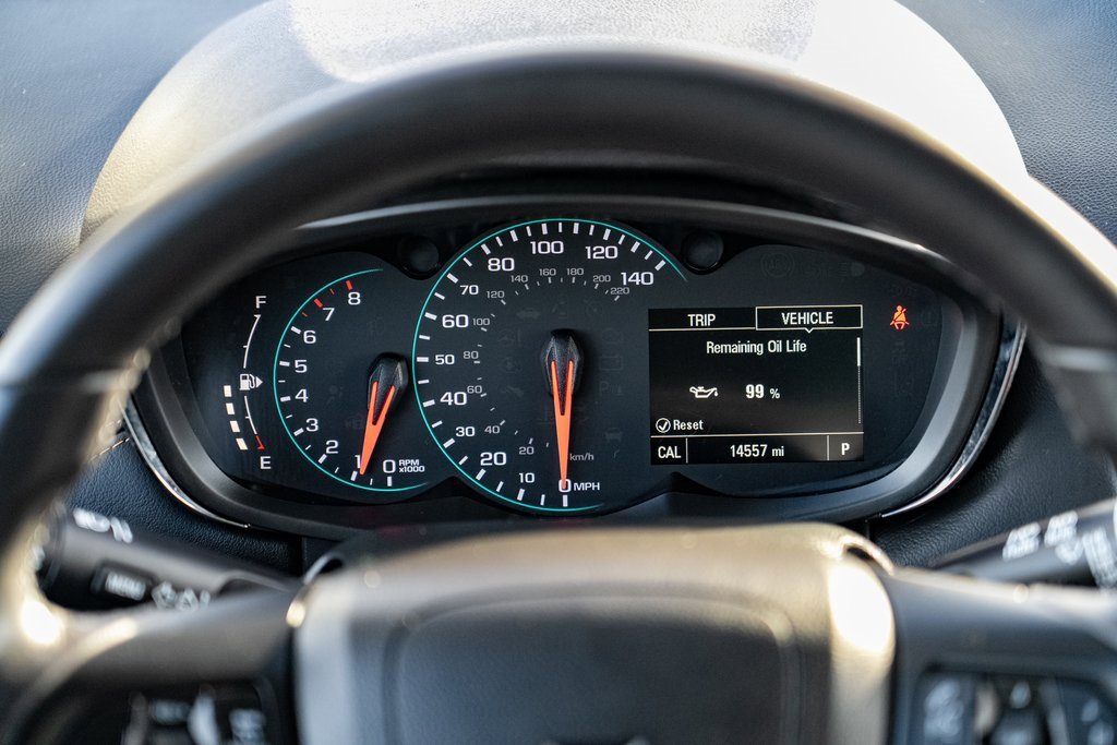 Used 2022 Chevrolet Trax LT w/ LT Convenience Package image 15