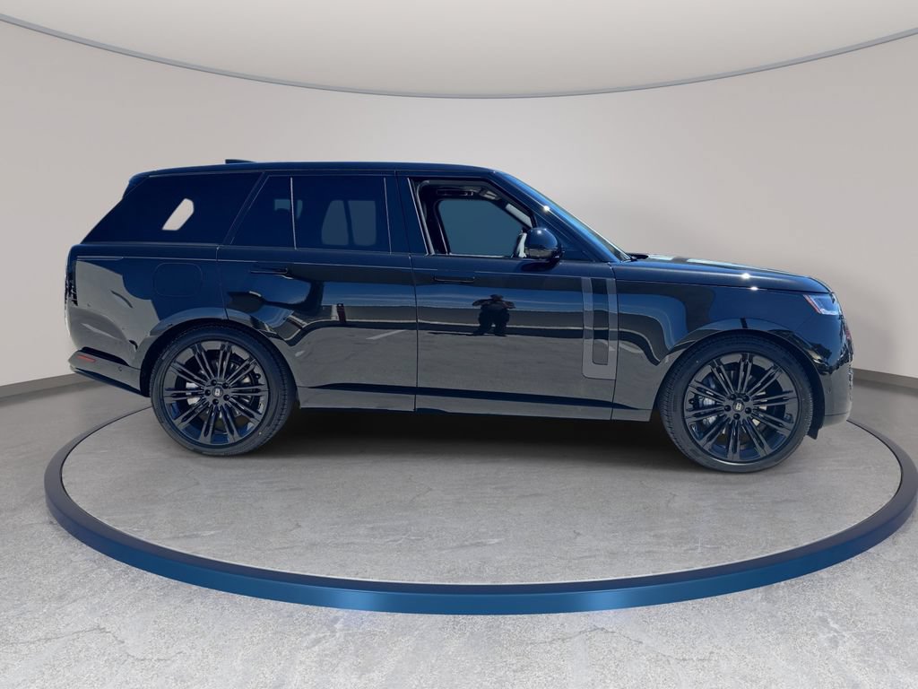 New 2027 Land Rover Range Rover SE AWD/4WD image 4