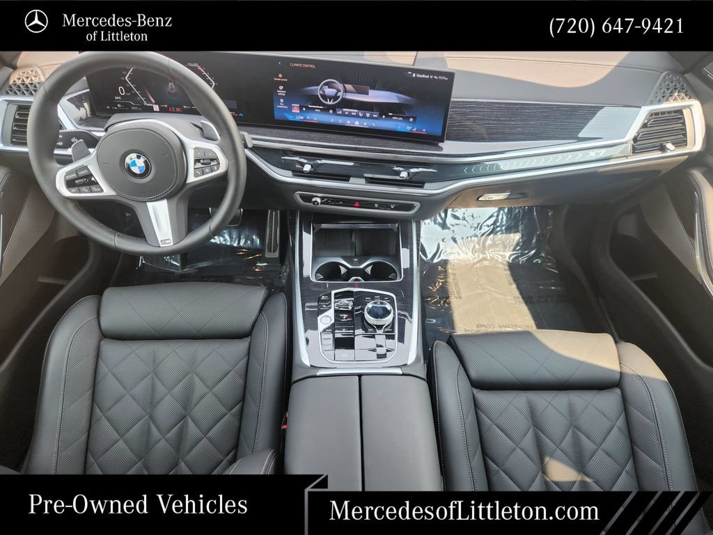 Used 2026 BMW X7 xDrive40i w/ M Sport Package AWD/4WD image 25