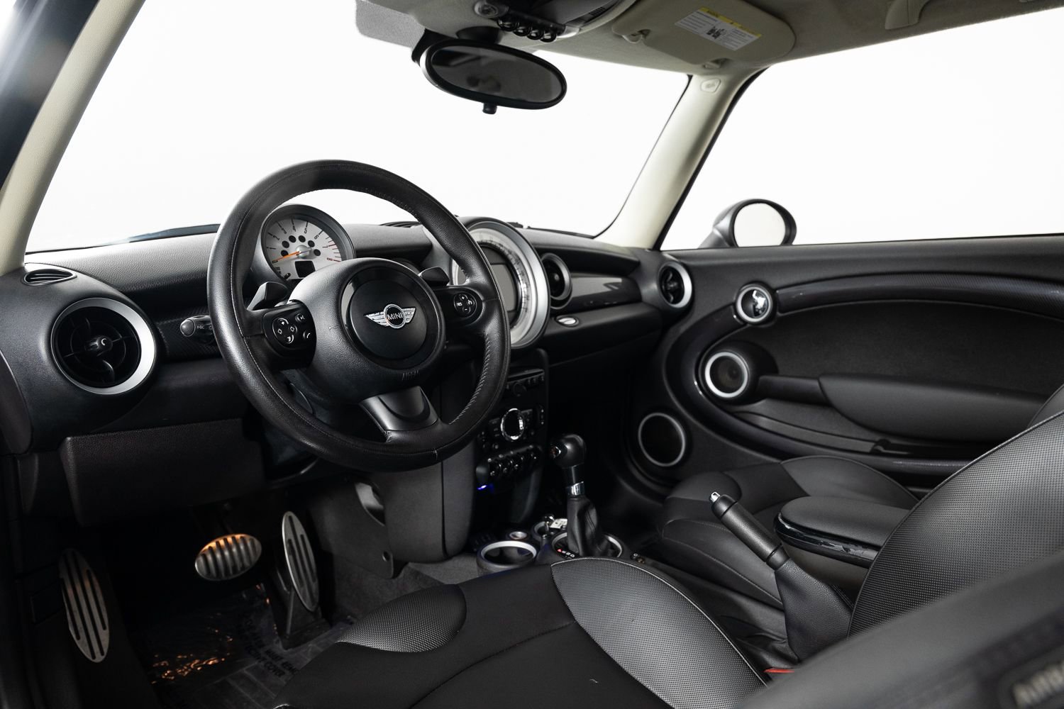 Used 2013 MINI Cooper Clubman S image 11