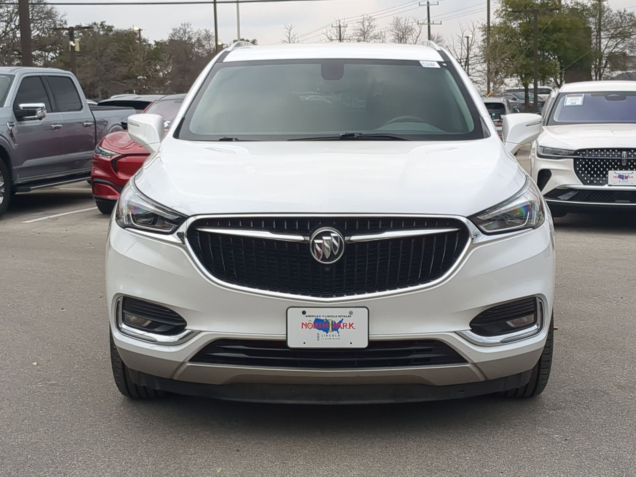 Used 2020 Buick Enclave Essence w/ Sound and Sites Package image 8