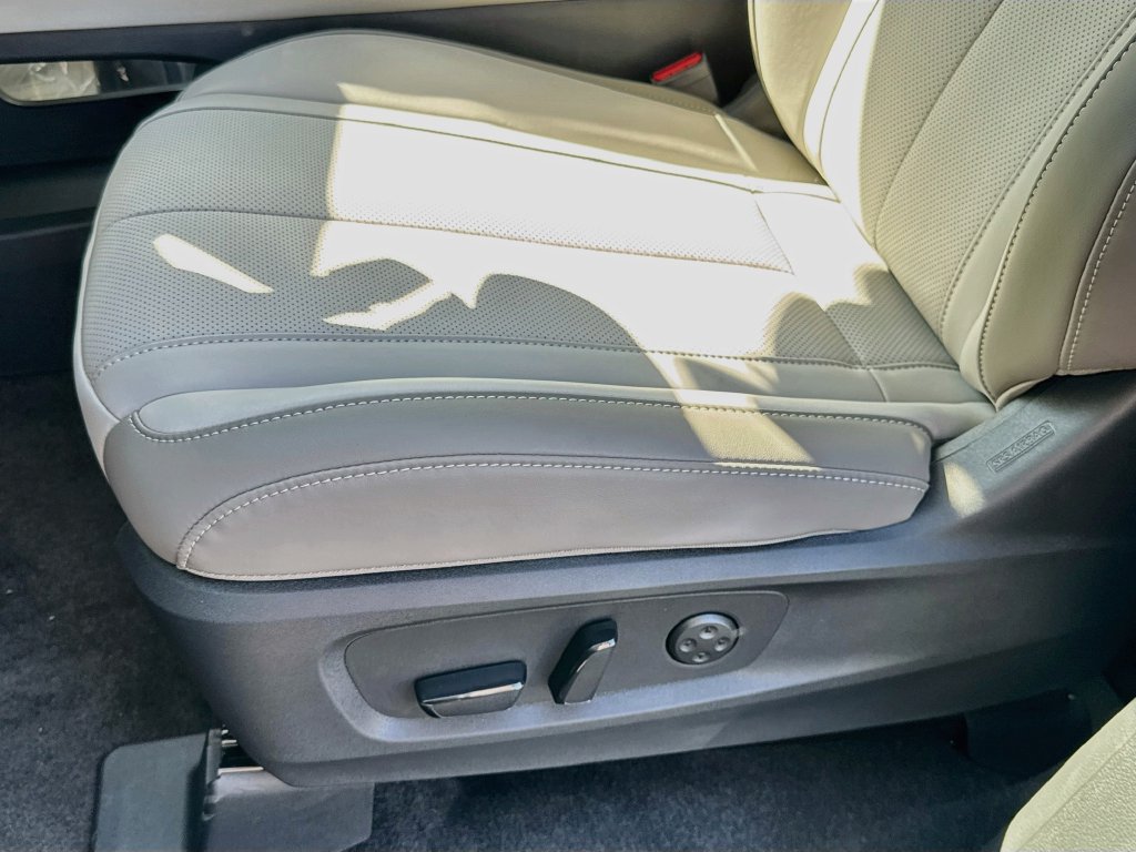 New 2027 INFINITI QX60 Luxe w/ Cargo Package FWD image 20