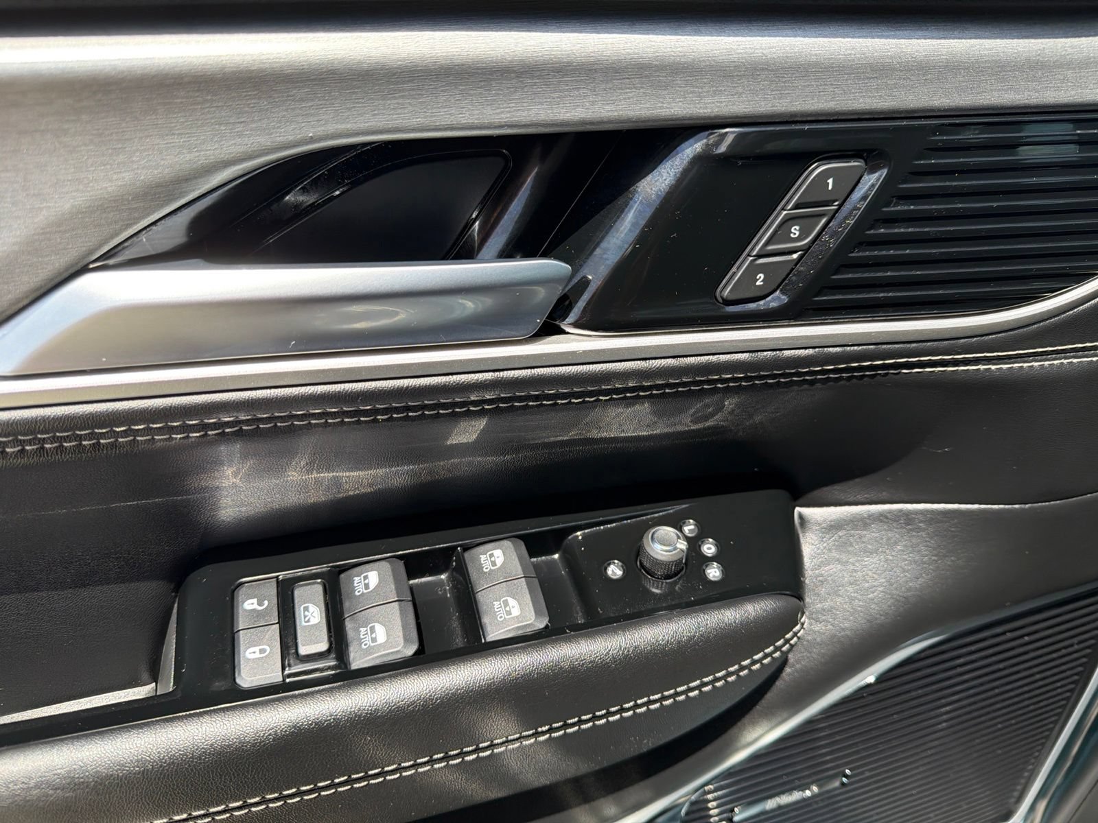 New 2026 Jeep Grand Wagoneer Limited AWD/4WD image 14